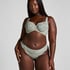 Daisy Brazilian, Green