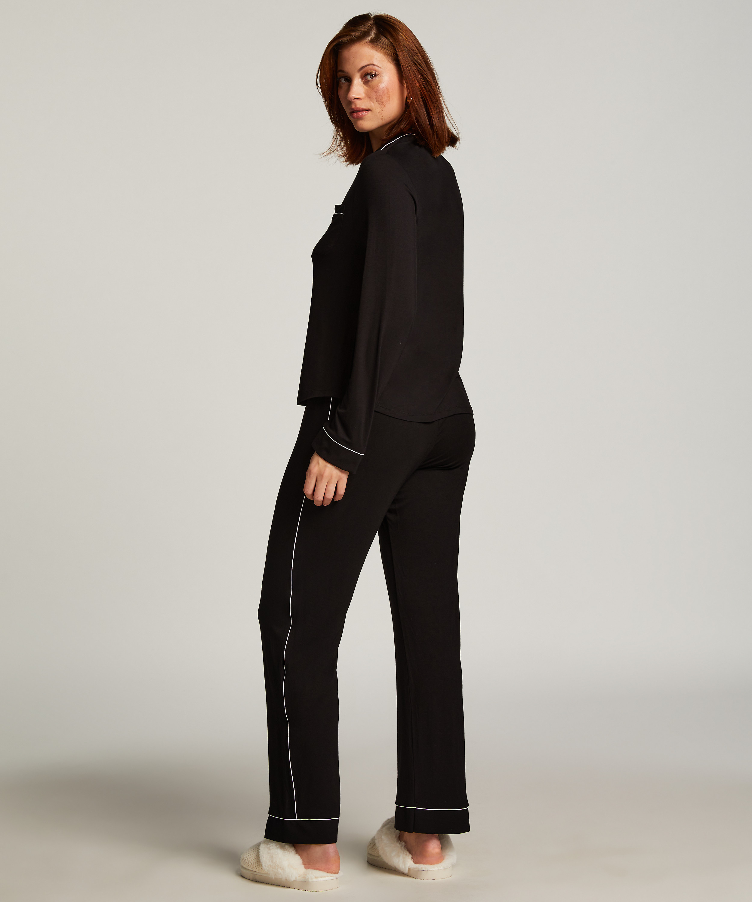 Essential Jersey Long-Sleeved Jacket, Black, main