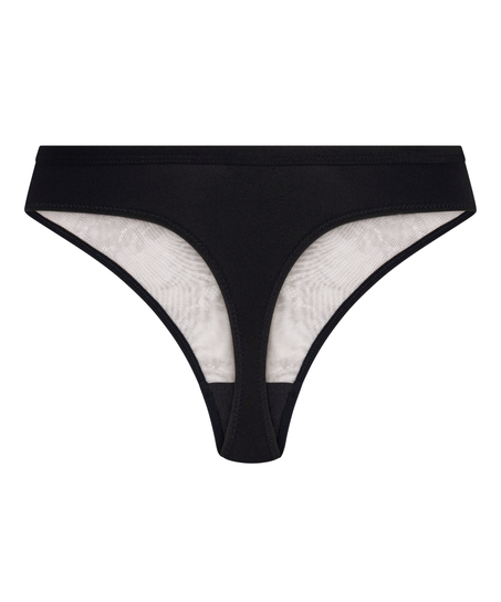 Lea Thong, Black