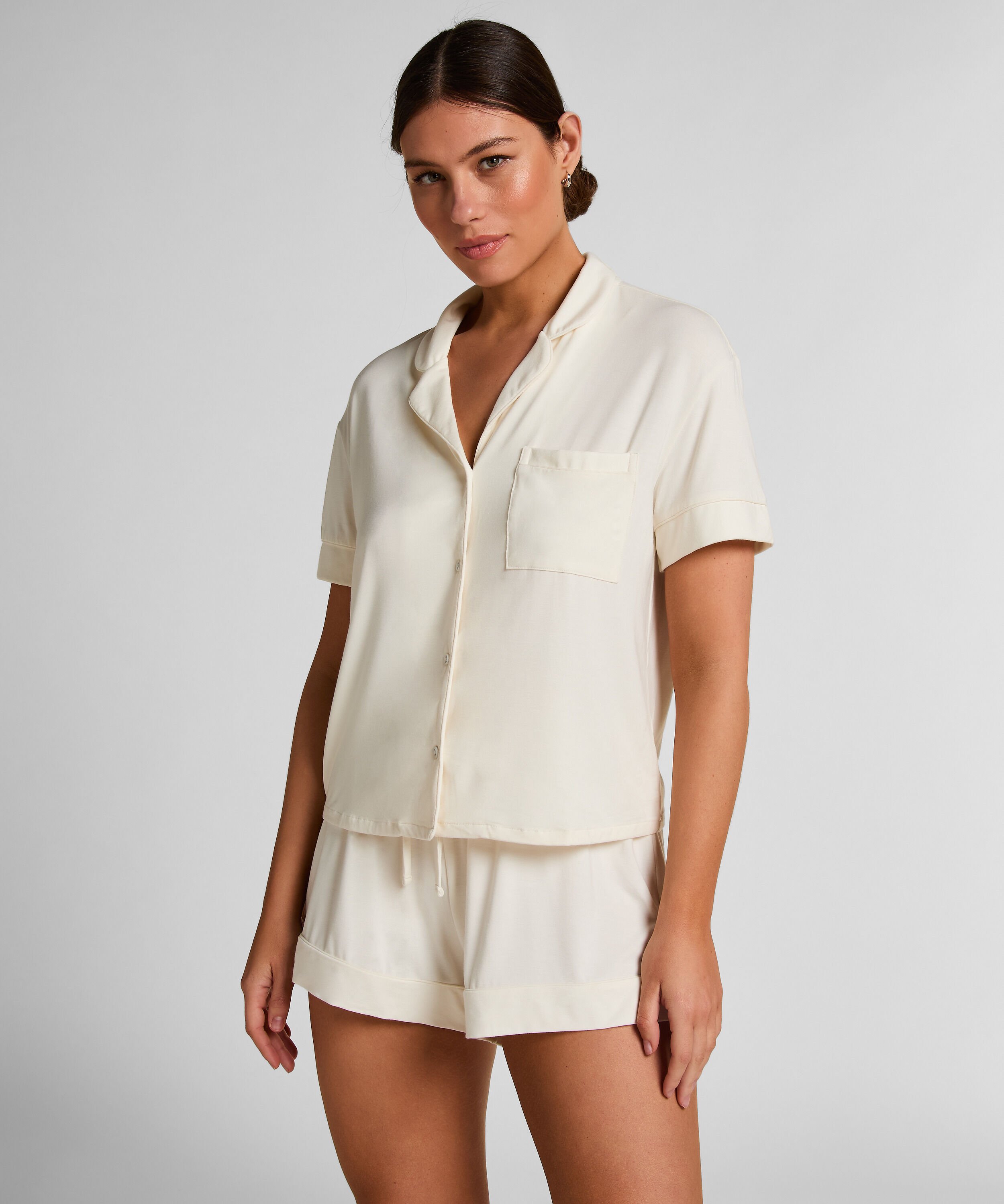 Essential Jersey Short-Sleeved Jacket, White