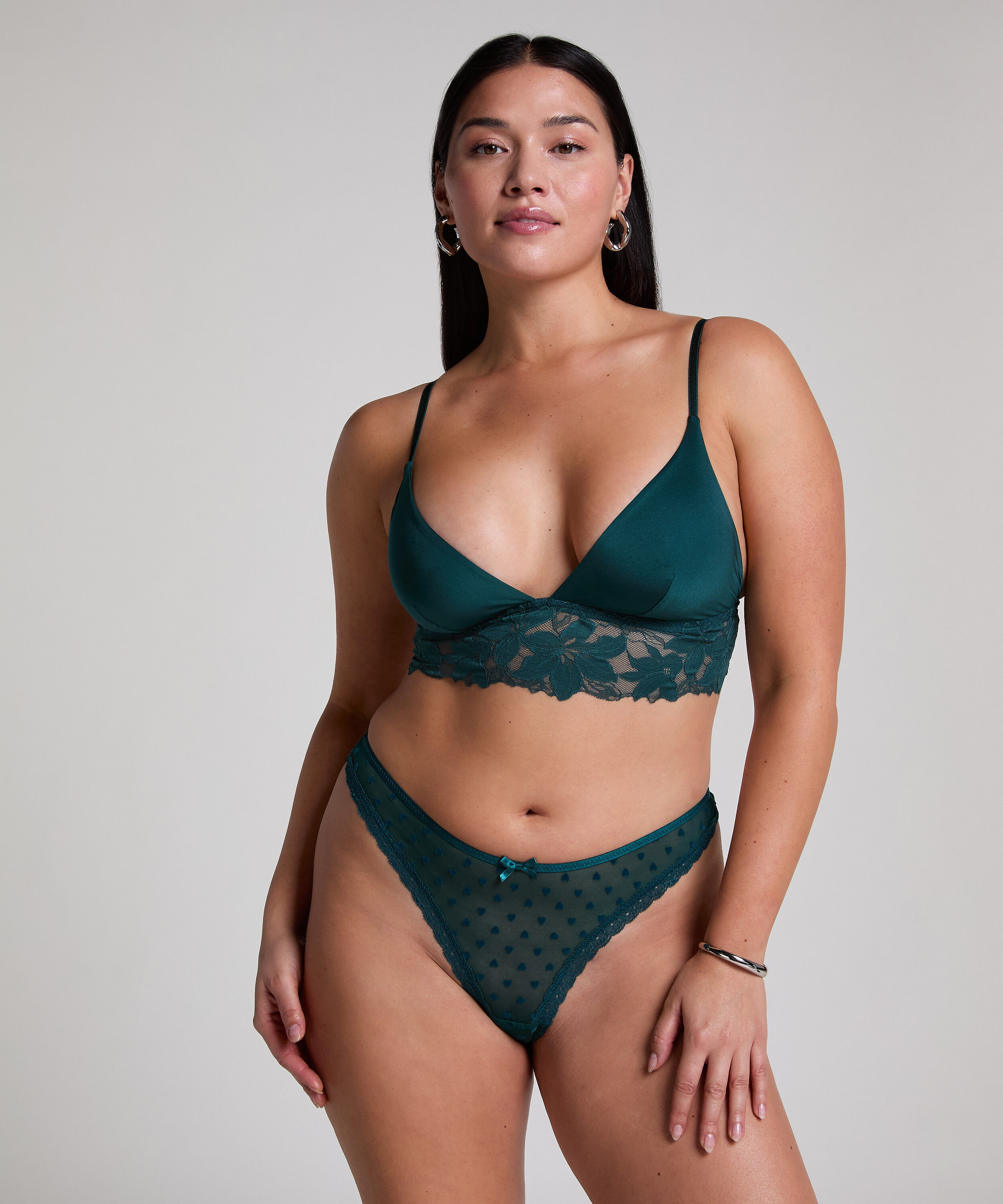 Phoebe Thong, Green