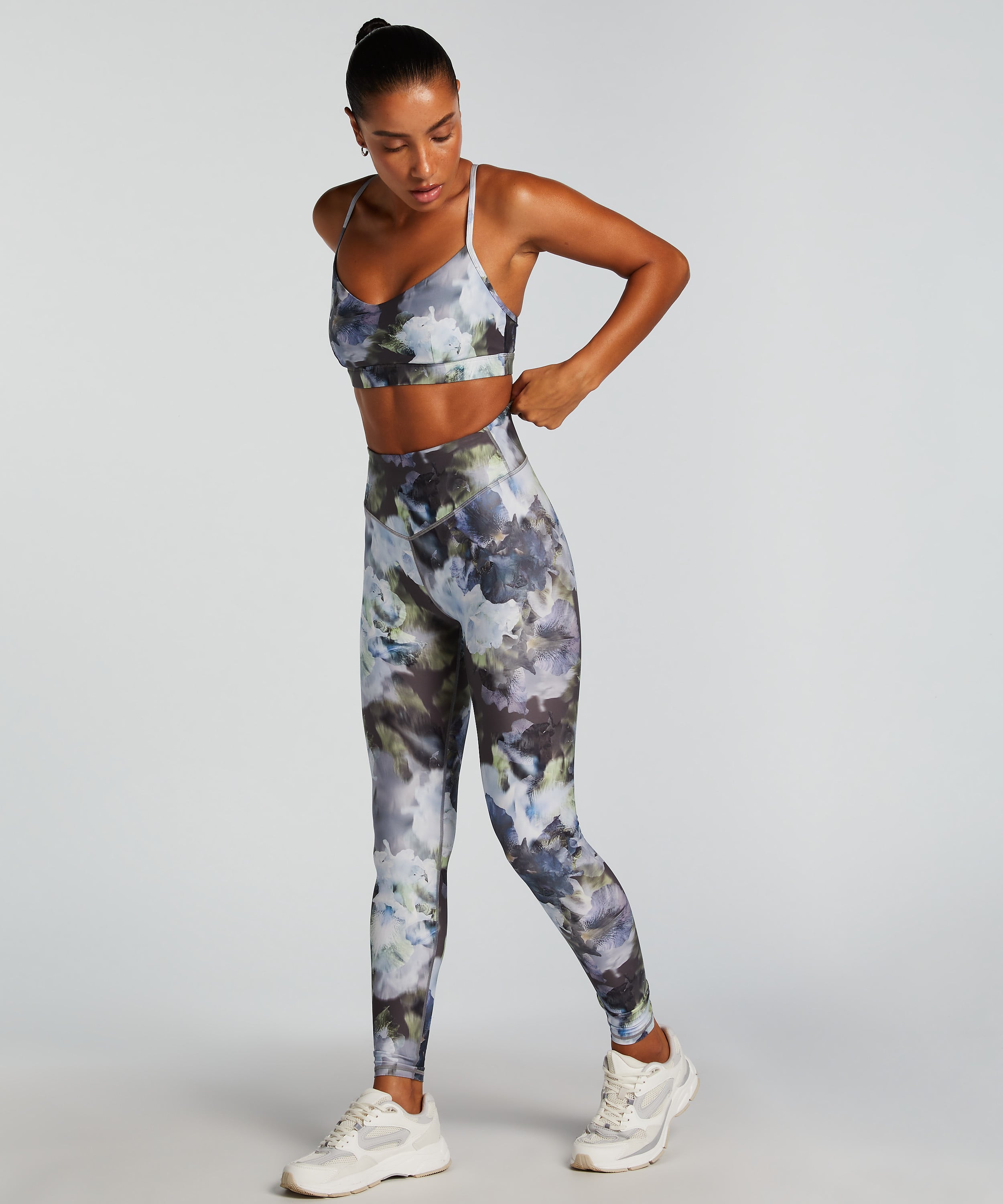 HKMX Sports Bra Level 1, Gray, main