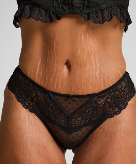 Posie Brazilian, Black