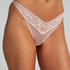 Sylvie Thong, Pink