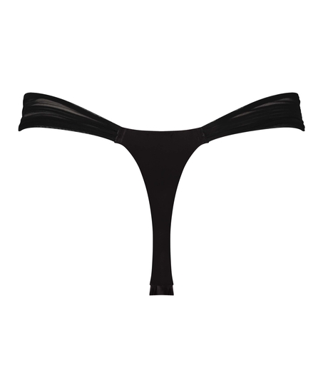 Antonia Thong, Black