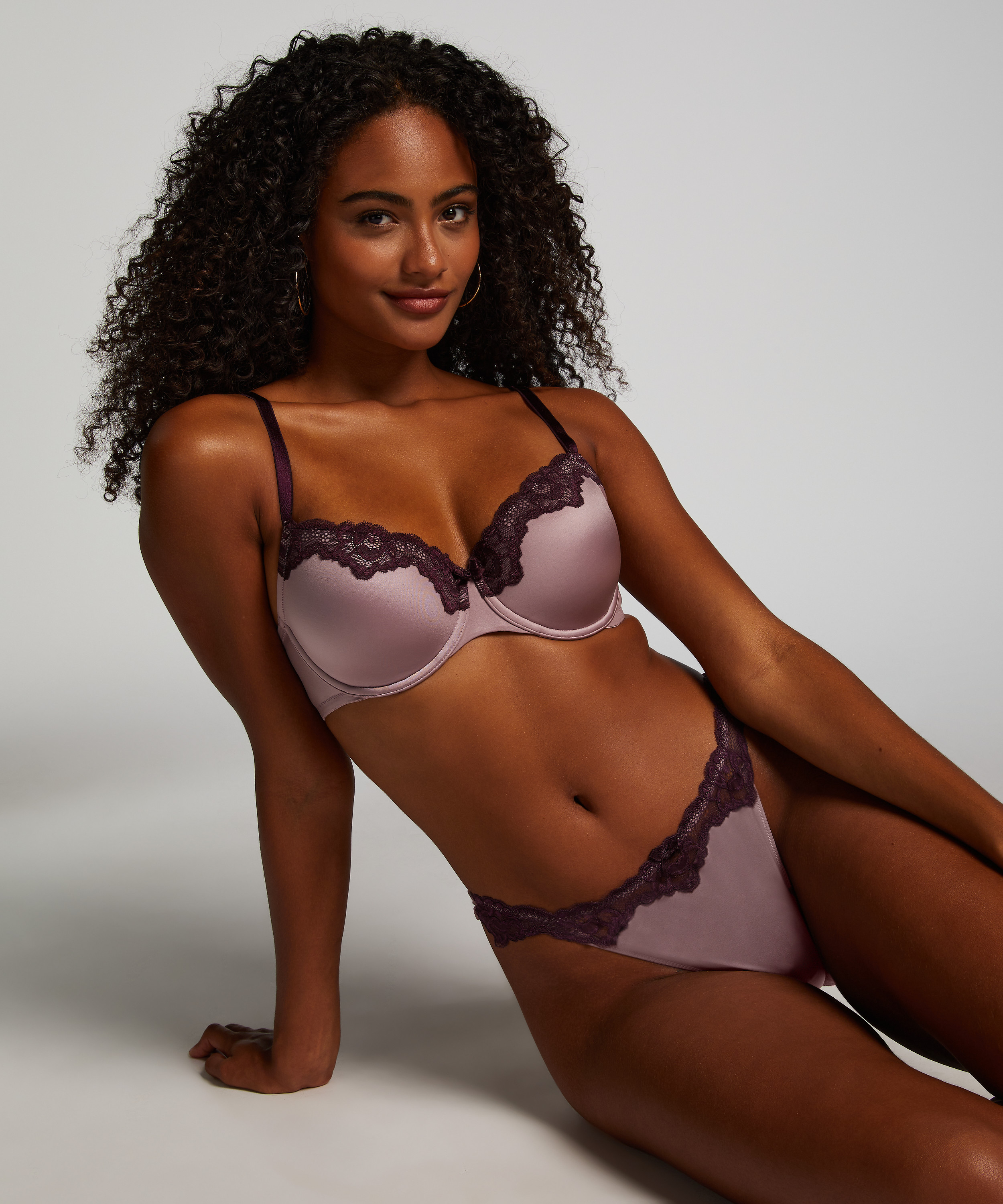 Lace & Shine Thong, Purple, main