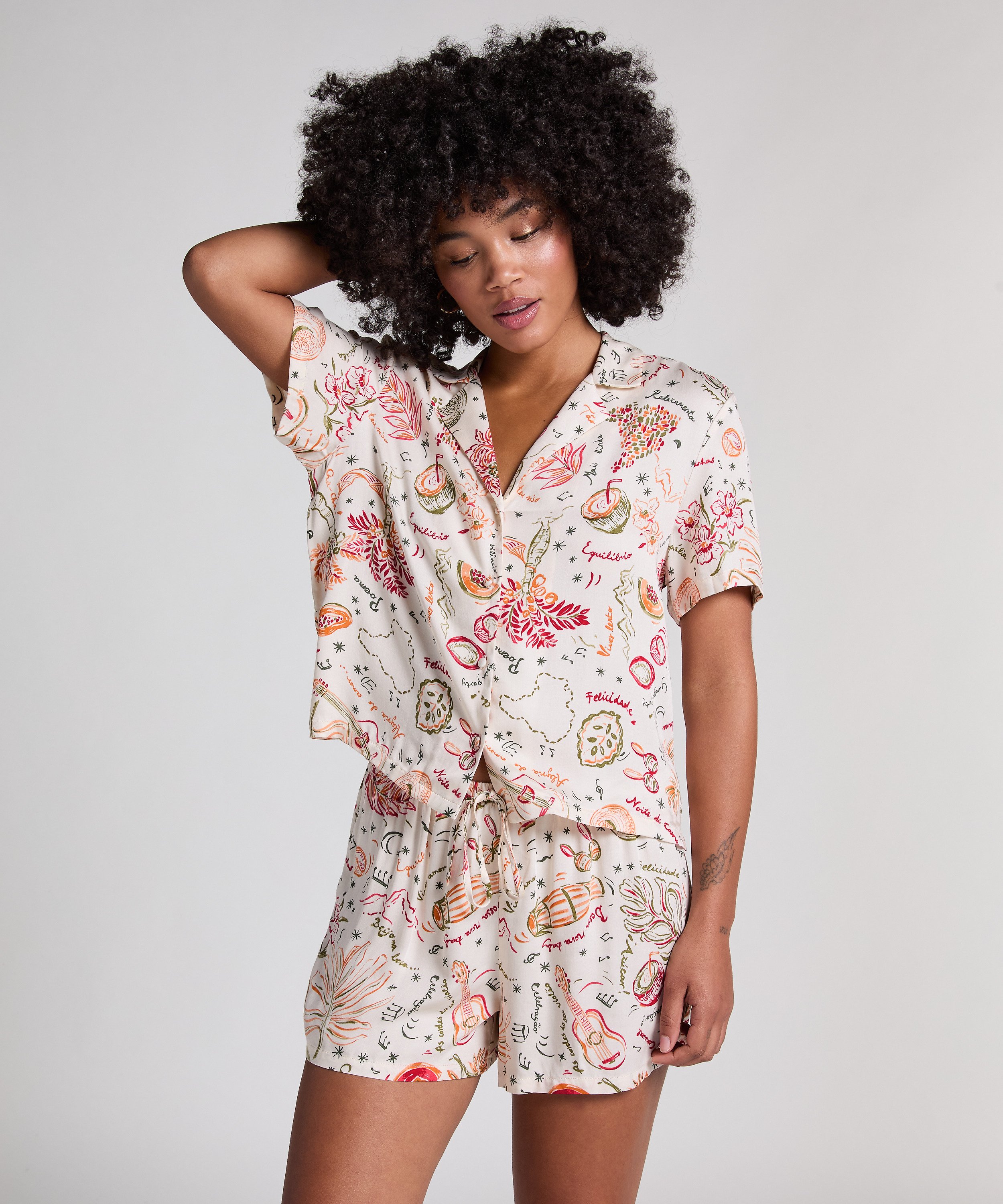 Satin Short, White, main