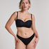Thong Kira, Black