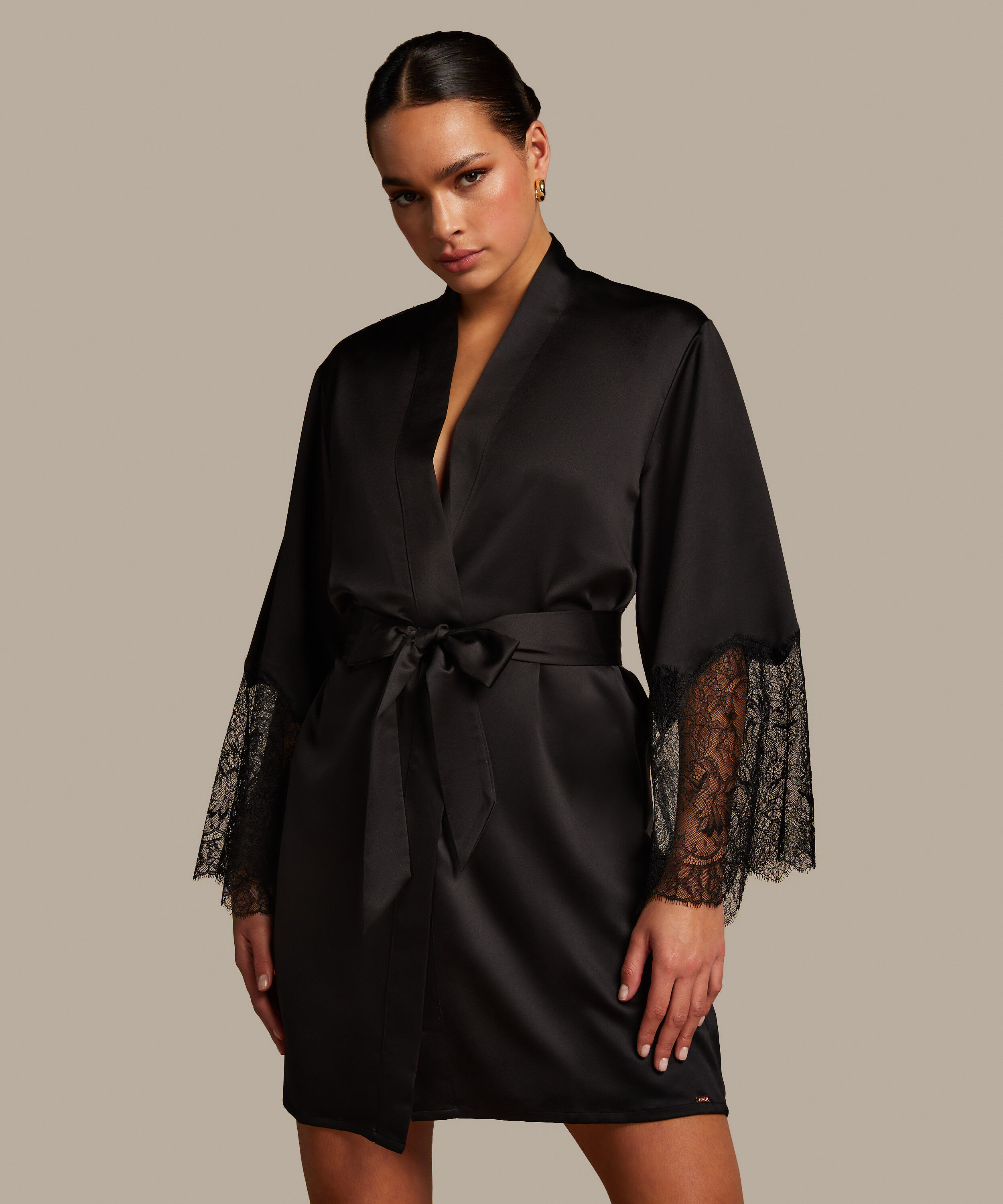 Camille Kimono, Black