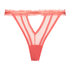 Courtney Thong, Pink