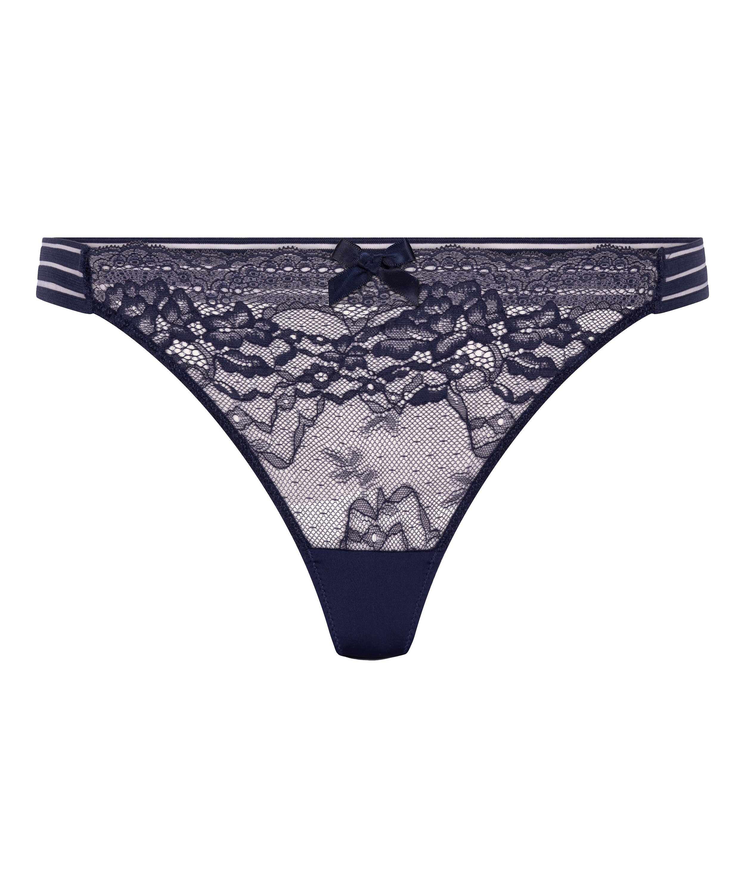 Sully Thong, Blue