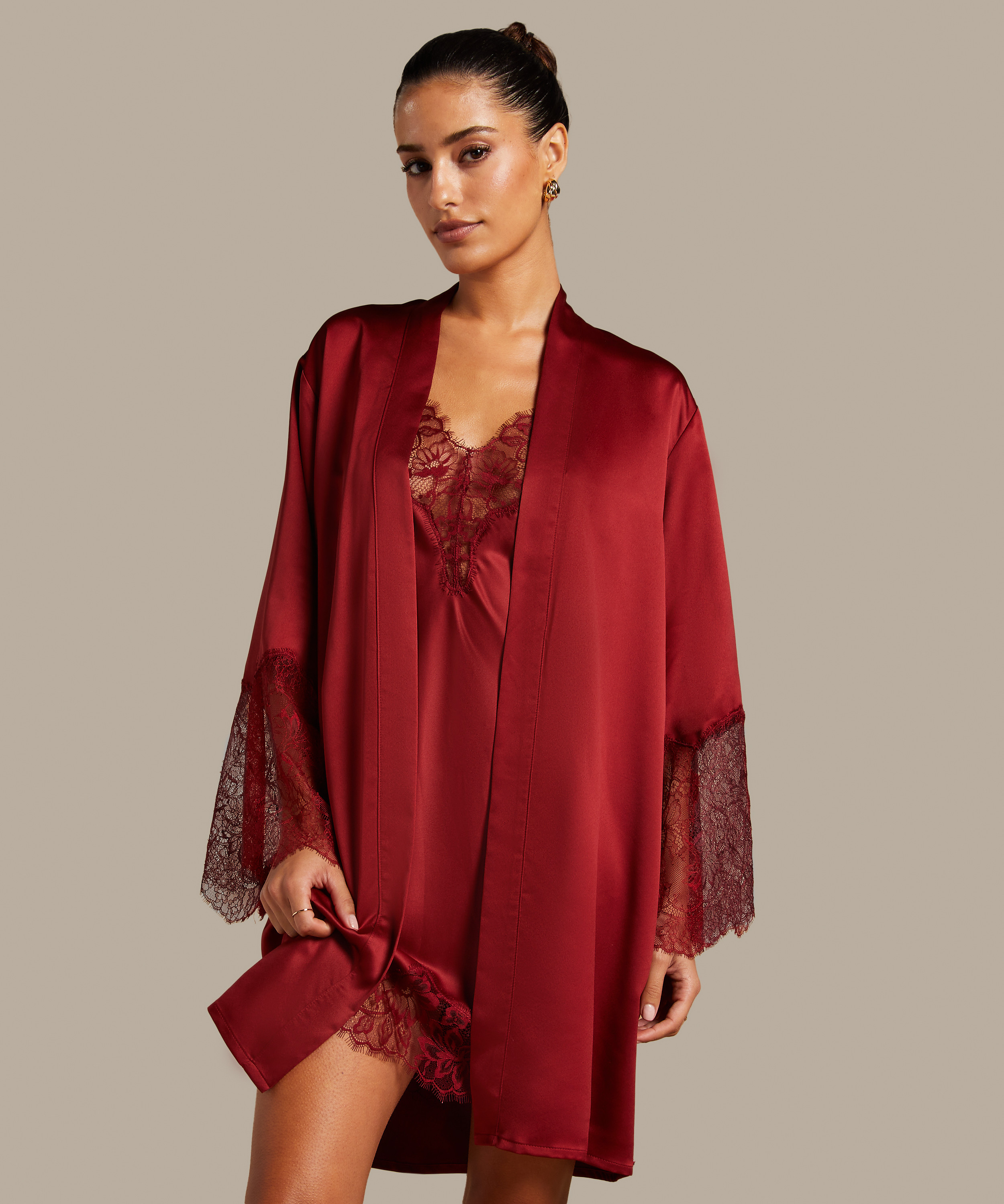 Camille Kimono, Red, main