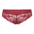 Yvenne Brazilian, Red