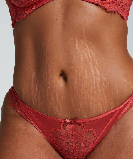 Lorna Brazilian, Red