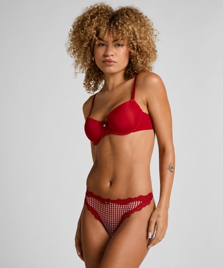 Liz Highleg Thong, Red