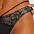 Mavis Thong, Black