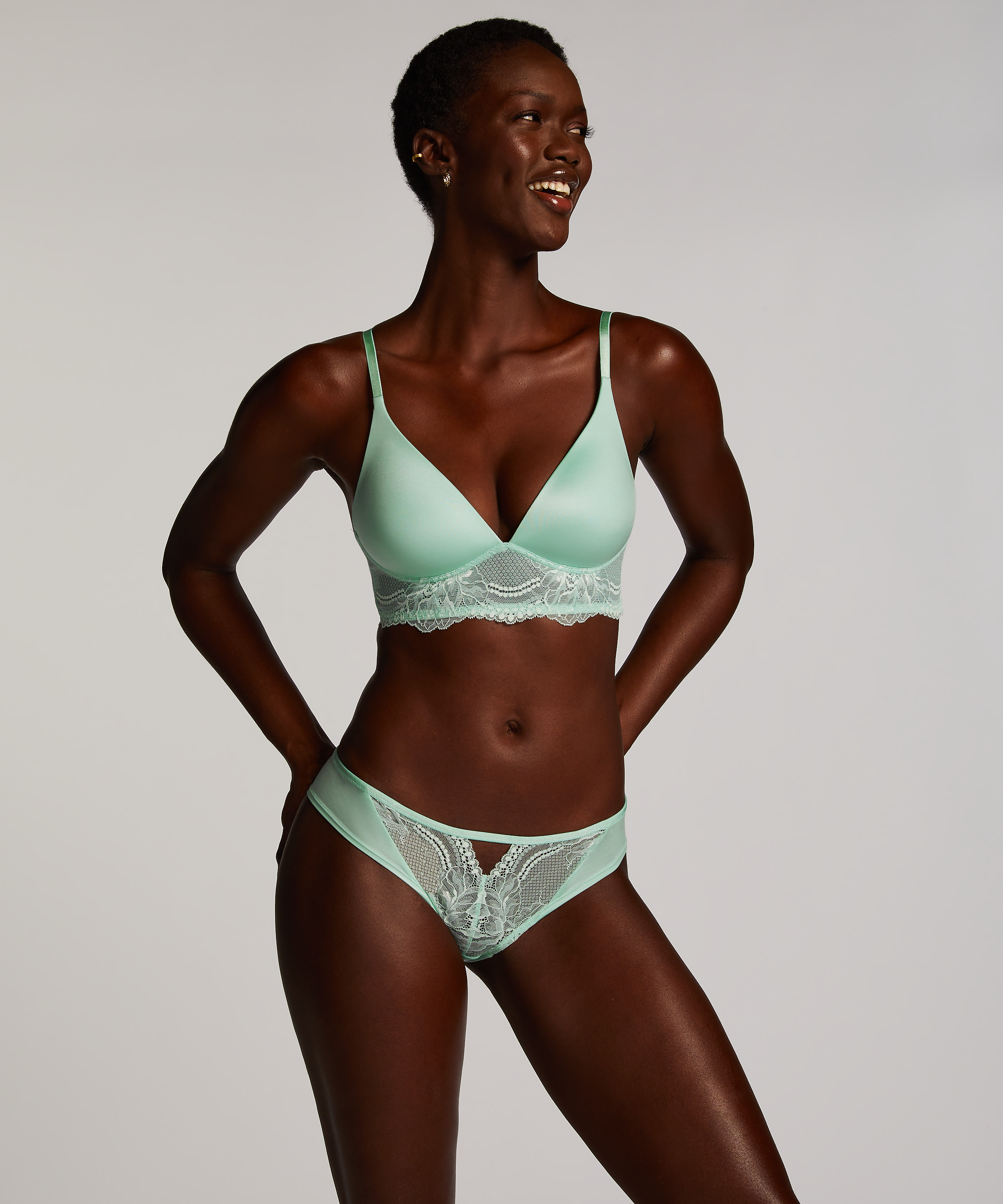 Leonie Padded Non-Wired Bra, Green, main