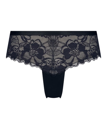 Sophia Brazilian, Black