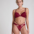 Lisa Thong, Red