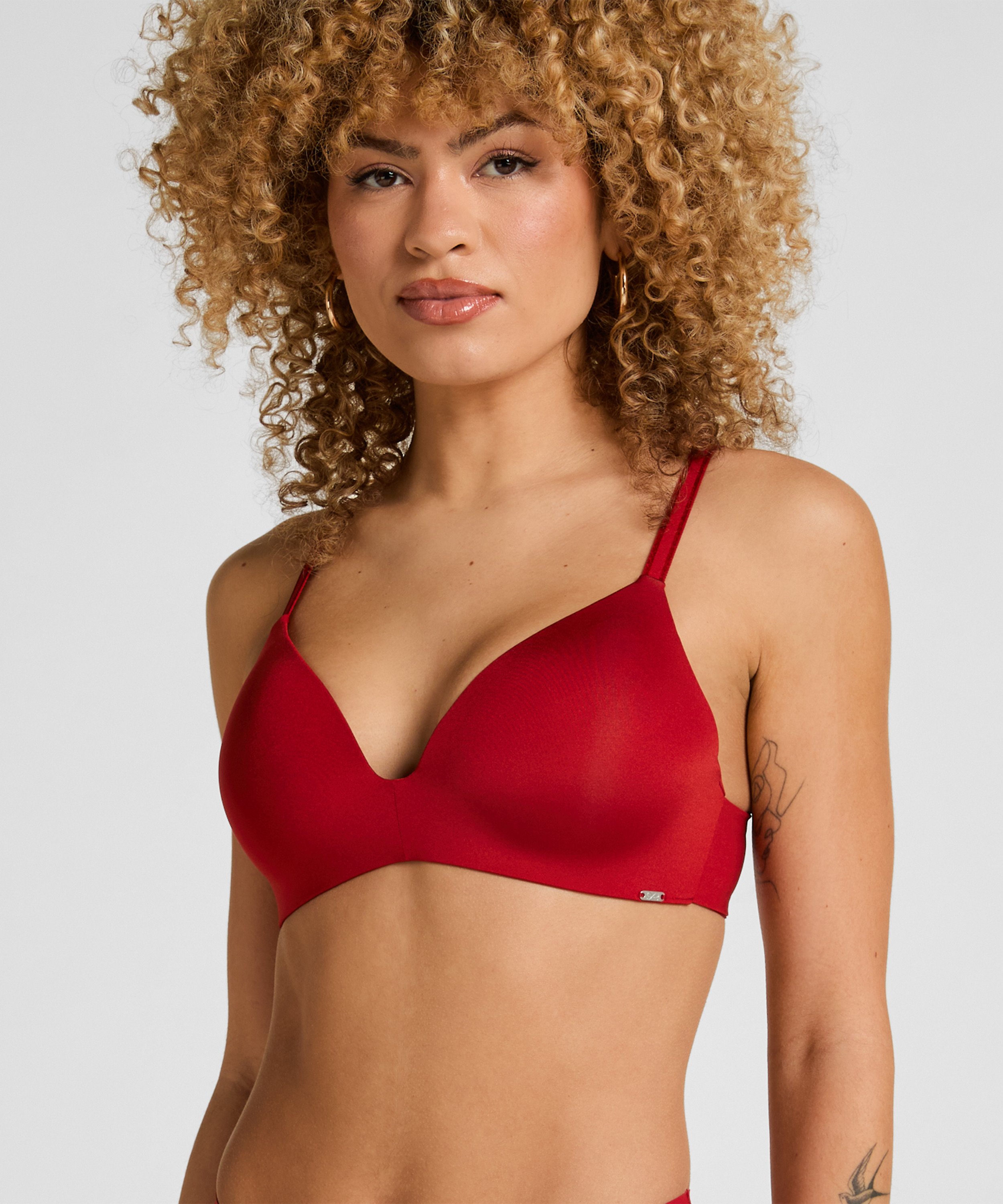 Mona padded non-underwired bra, Red, main