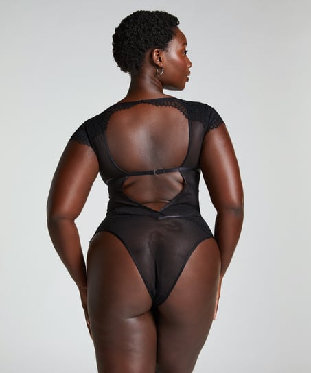Daphne Body, Black
