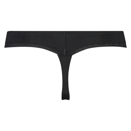 Genevieve Thong, Black