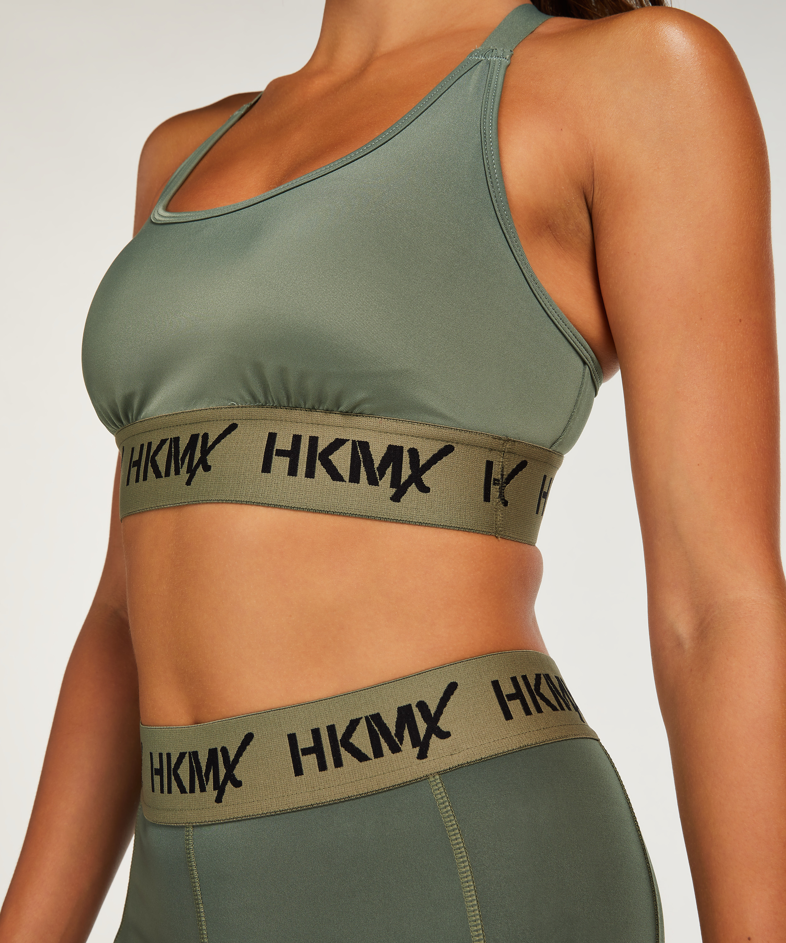 HKMX The Crop Logo Sports Bra Level 1, Green, main