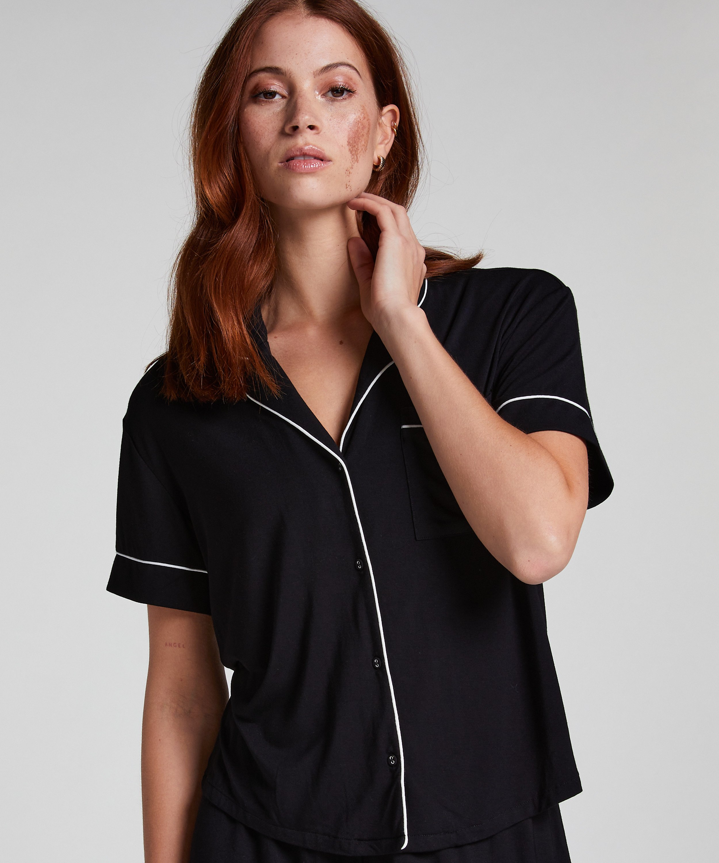Essential Jersey Short-Sleeved Jacket, Black, main