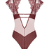 Zoe Body, Red