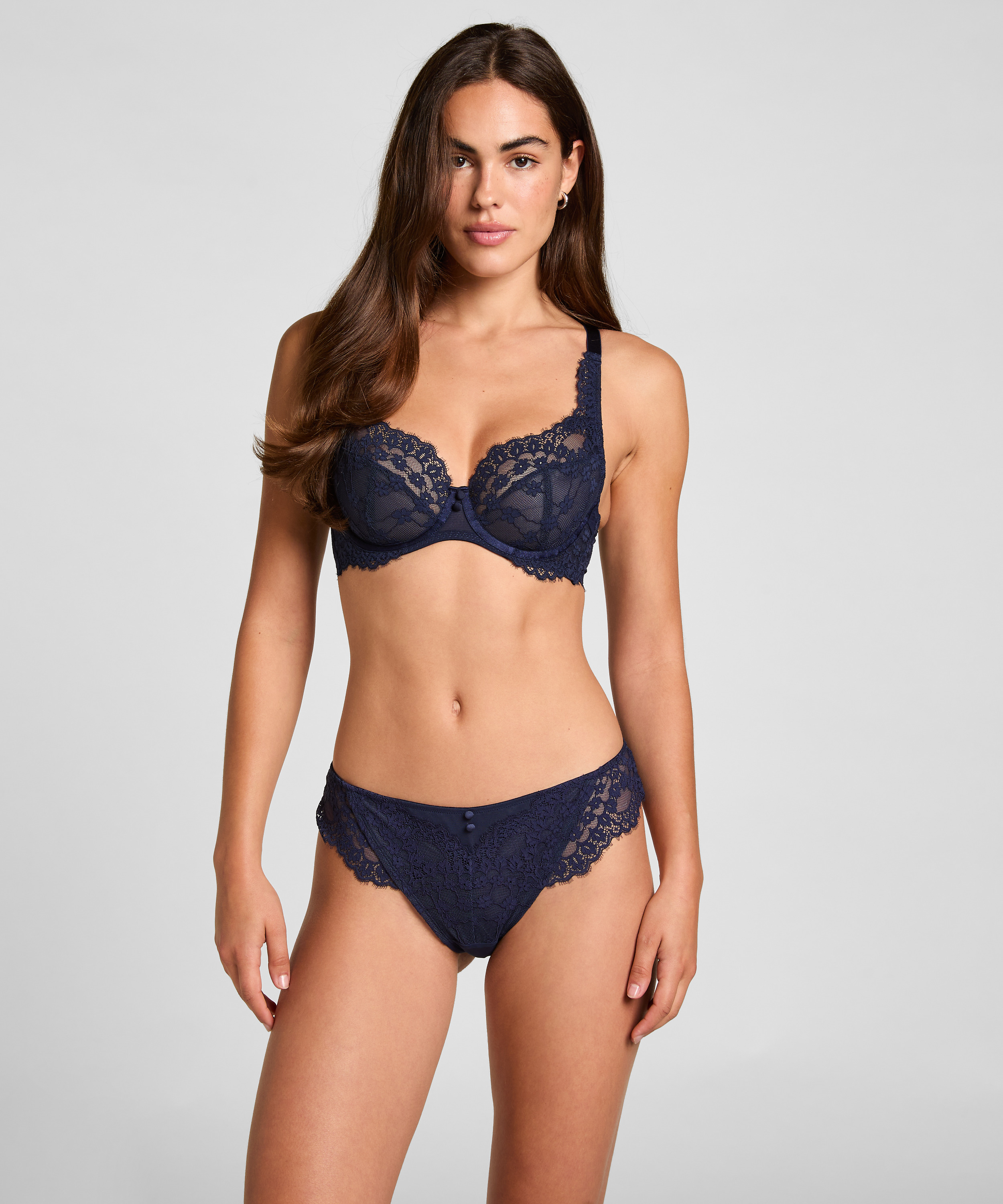 Daisy Brazilian, Blue, main