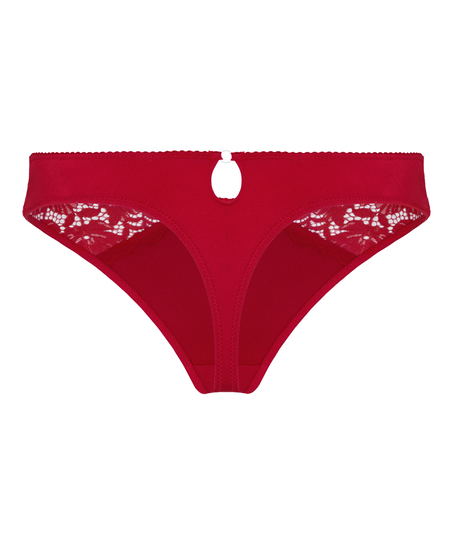 Andrea Thong, Red
