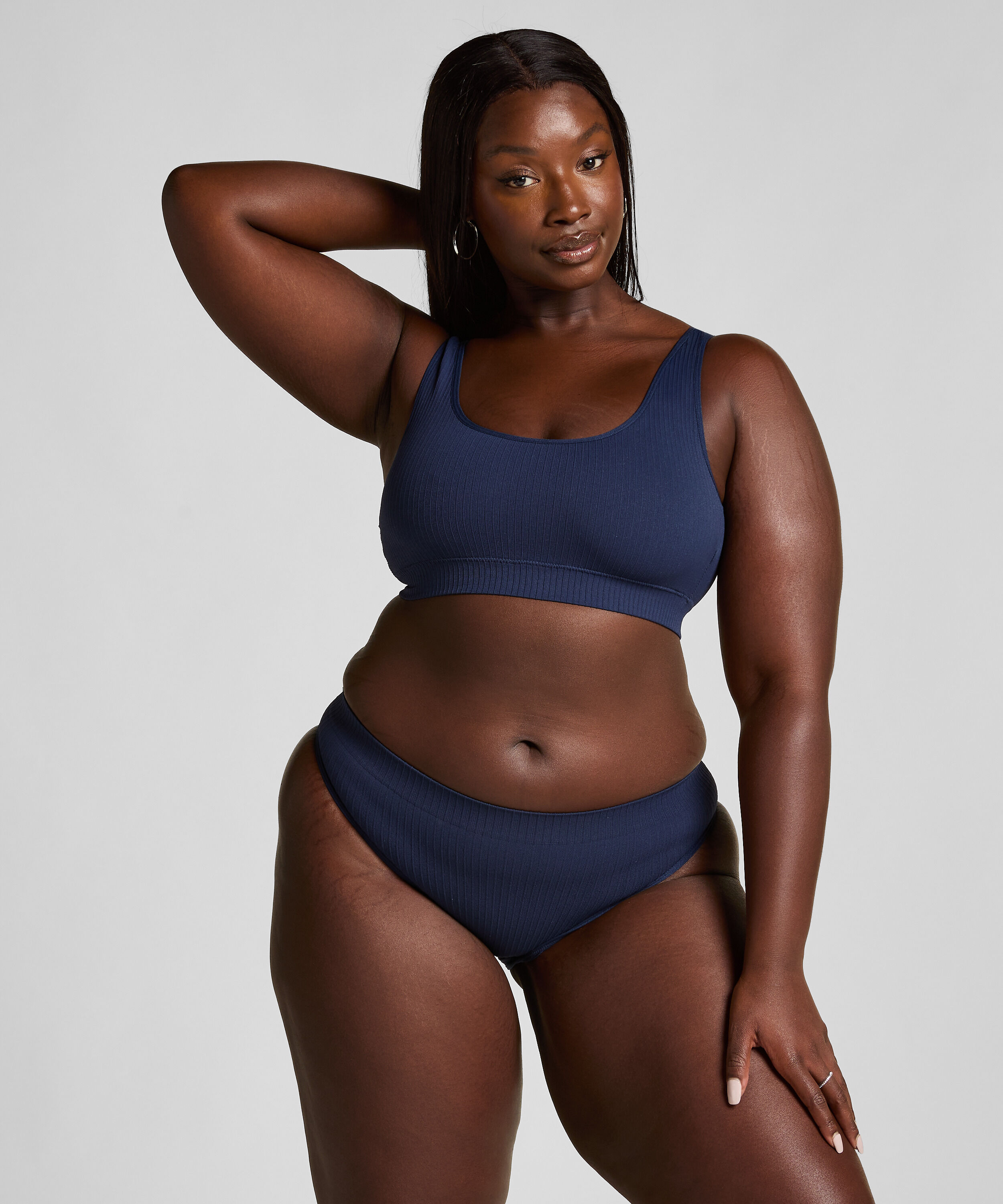 Dianne Brazilian, Blue