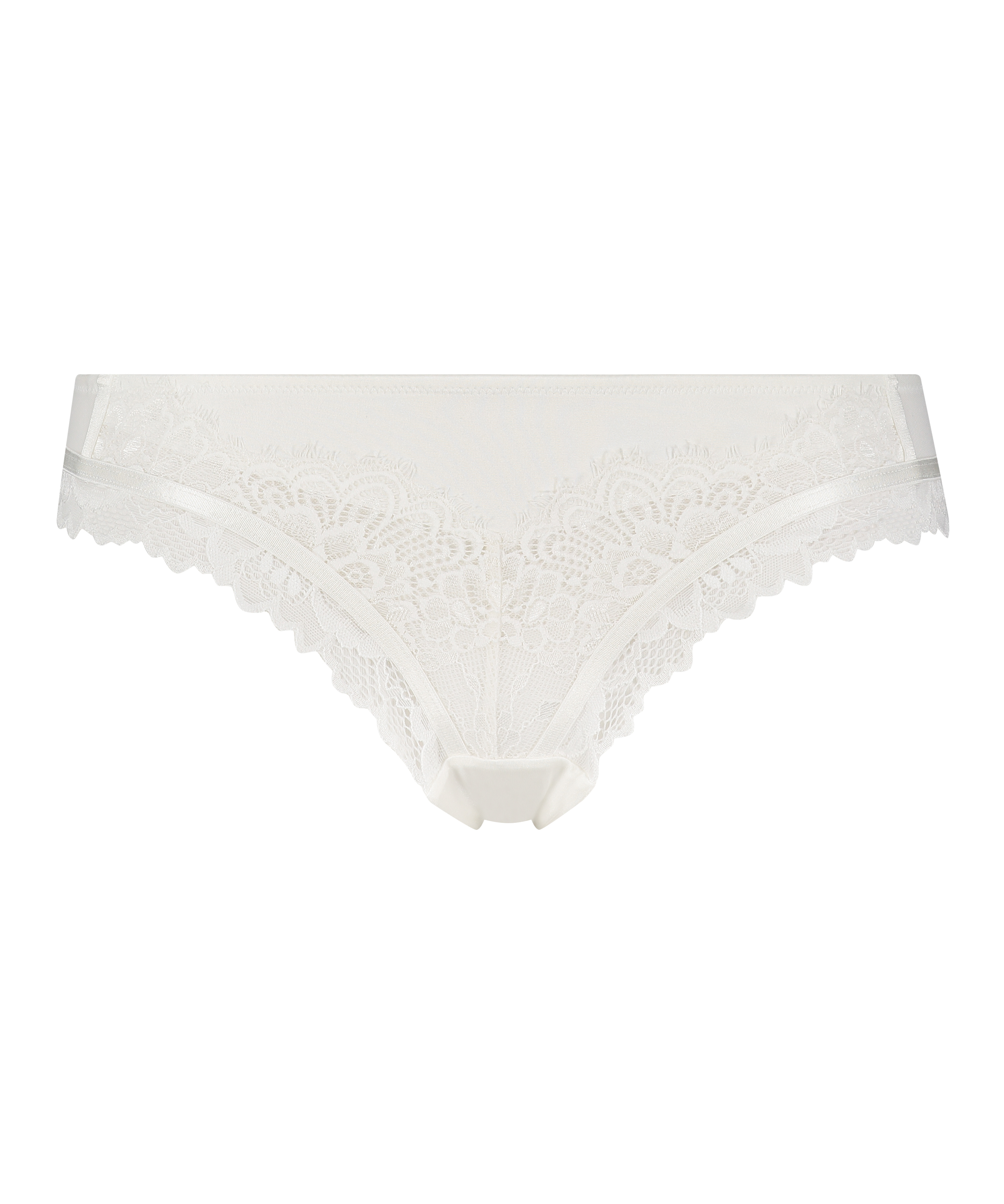 Yvonne Brazilian, White, main