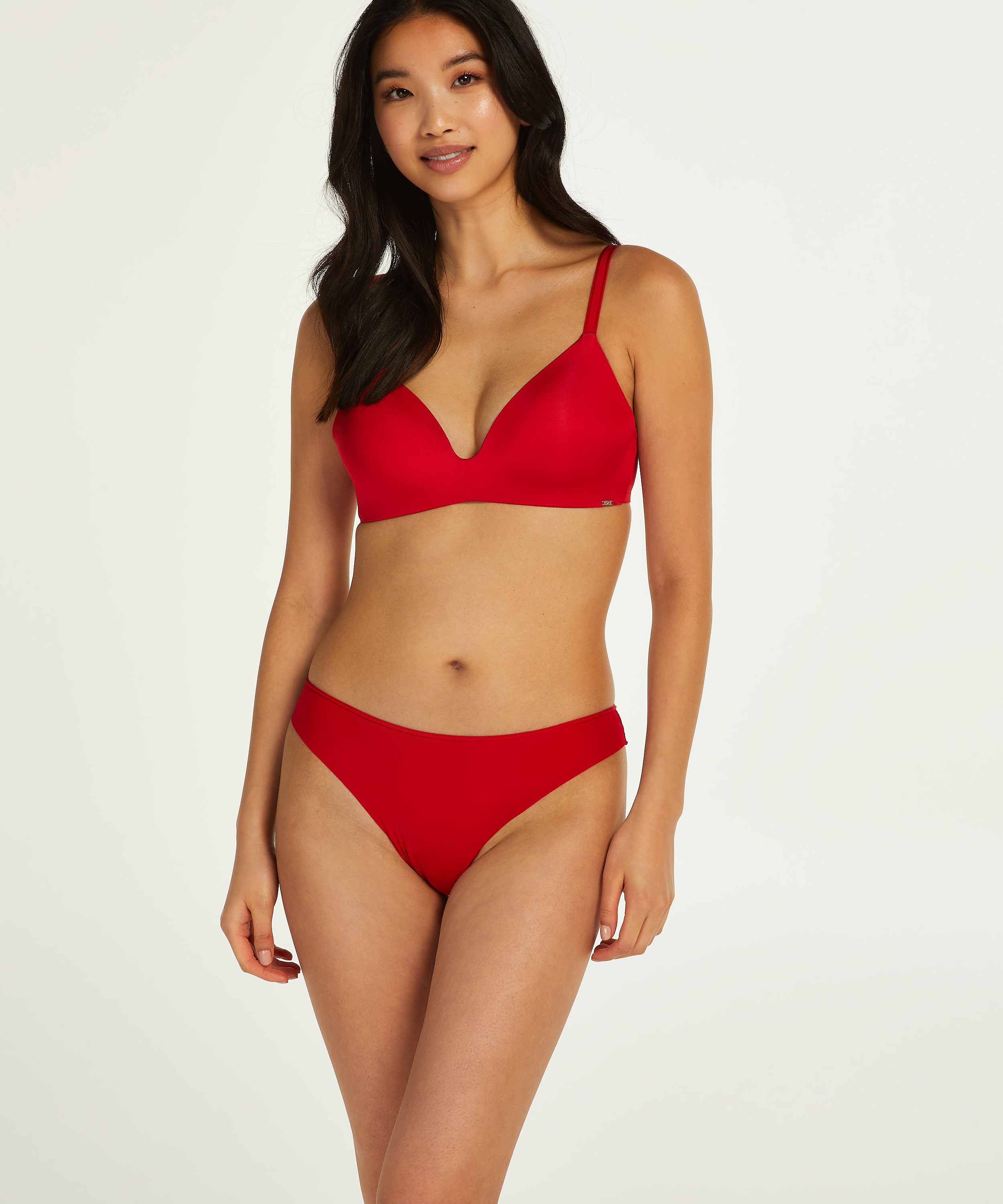 High-cut invisible thong for €8.99 - Thongs - Hunkemöller