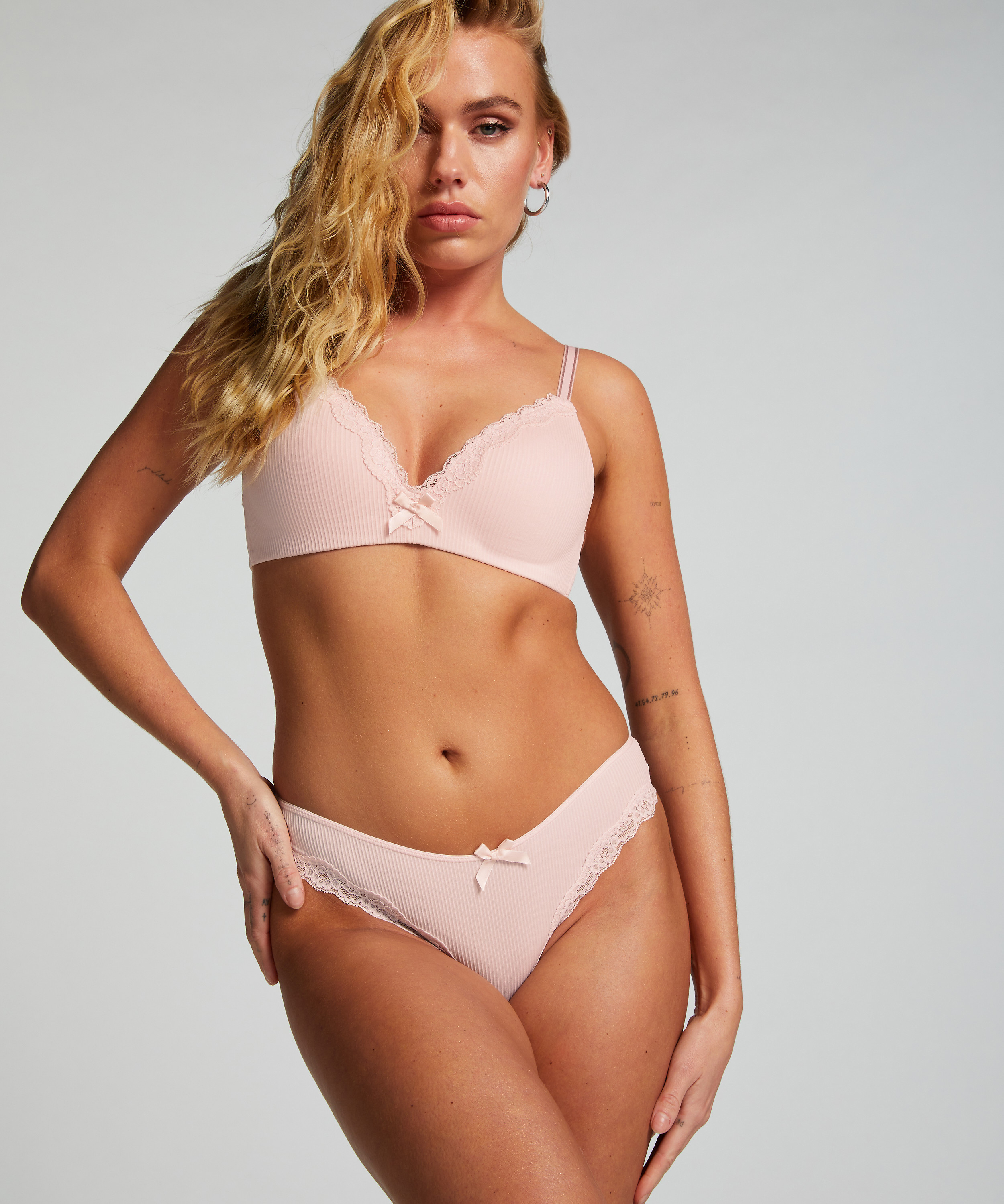 Lola Padded Non-Wired Bra, Pink, main