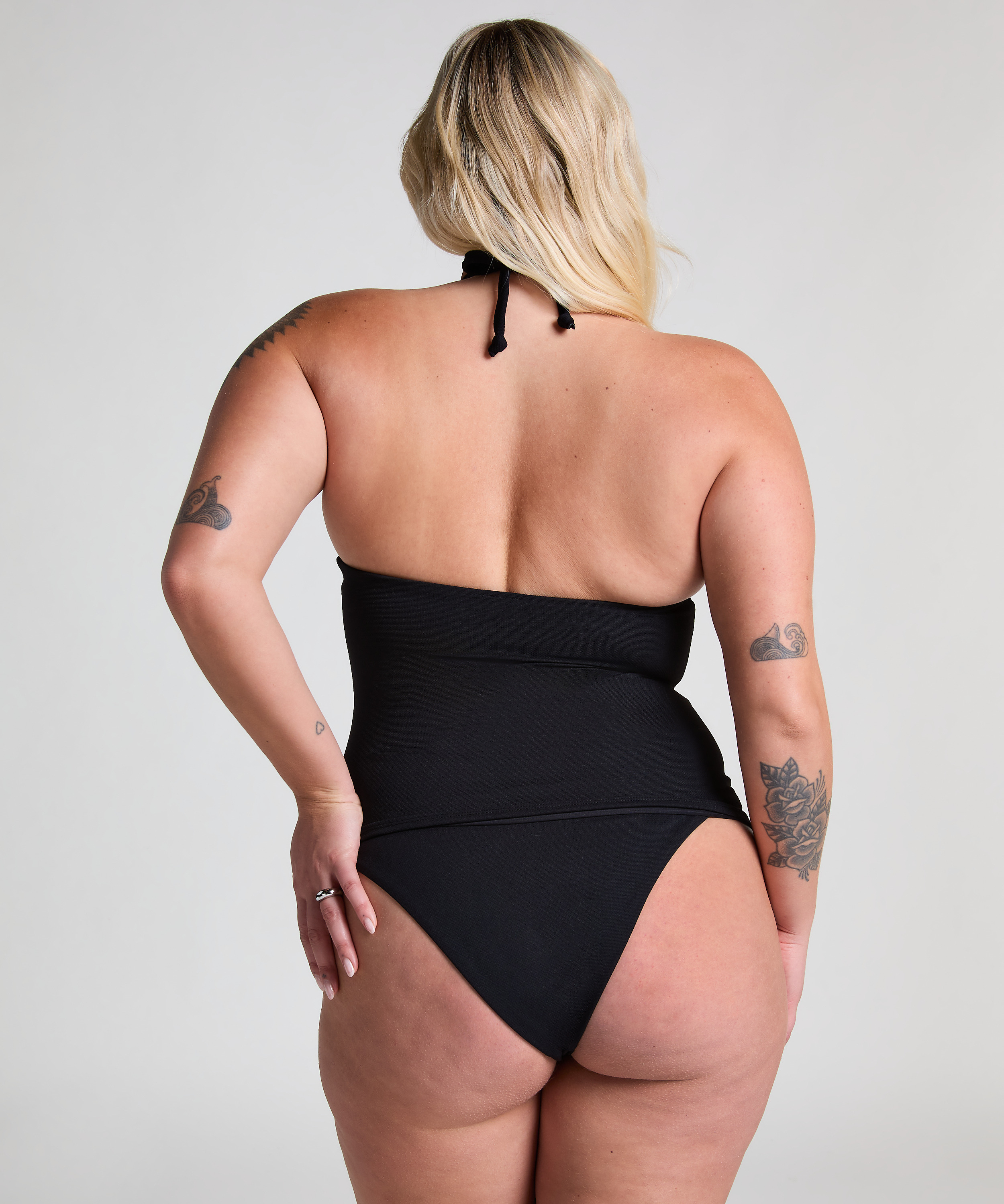 Scallop High-Leg Bikini Bottoms, Black, main