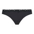 Lola Thong, Black