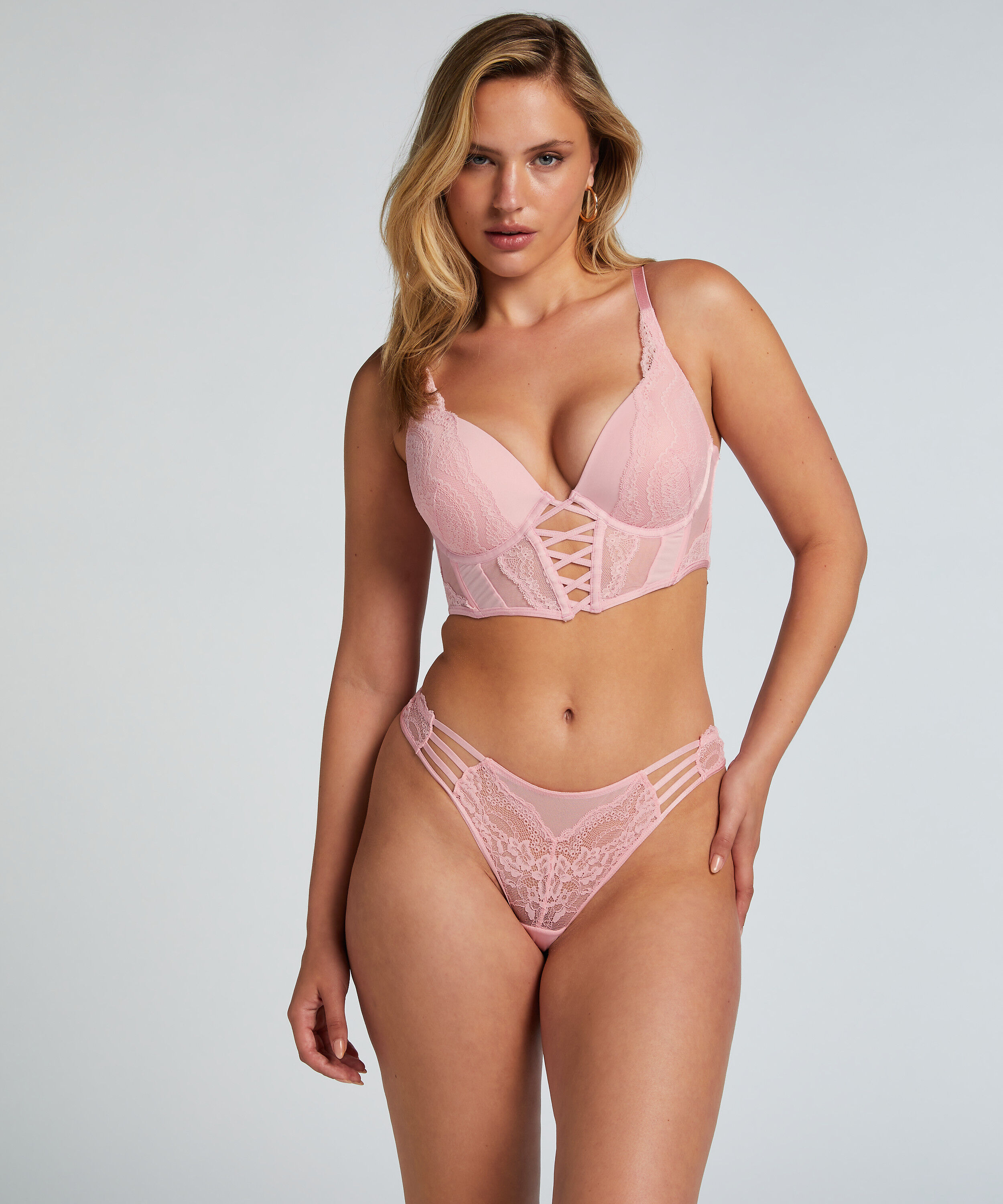 Briar thong, Pink