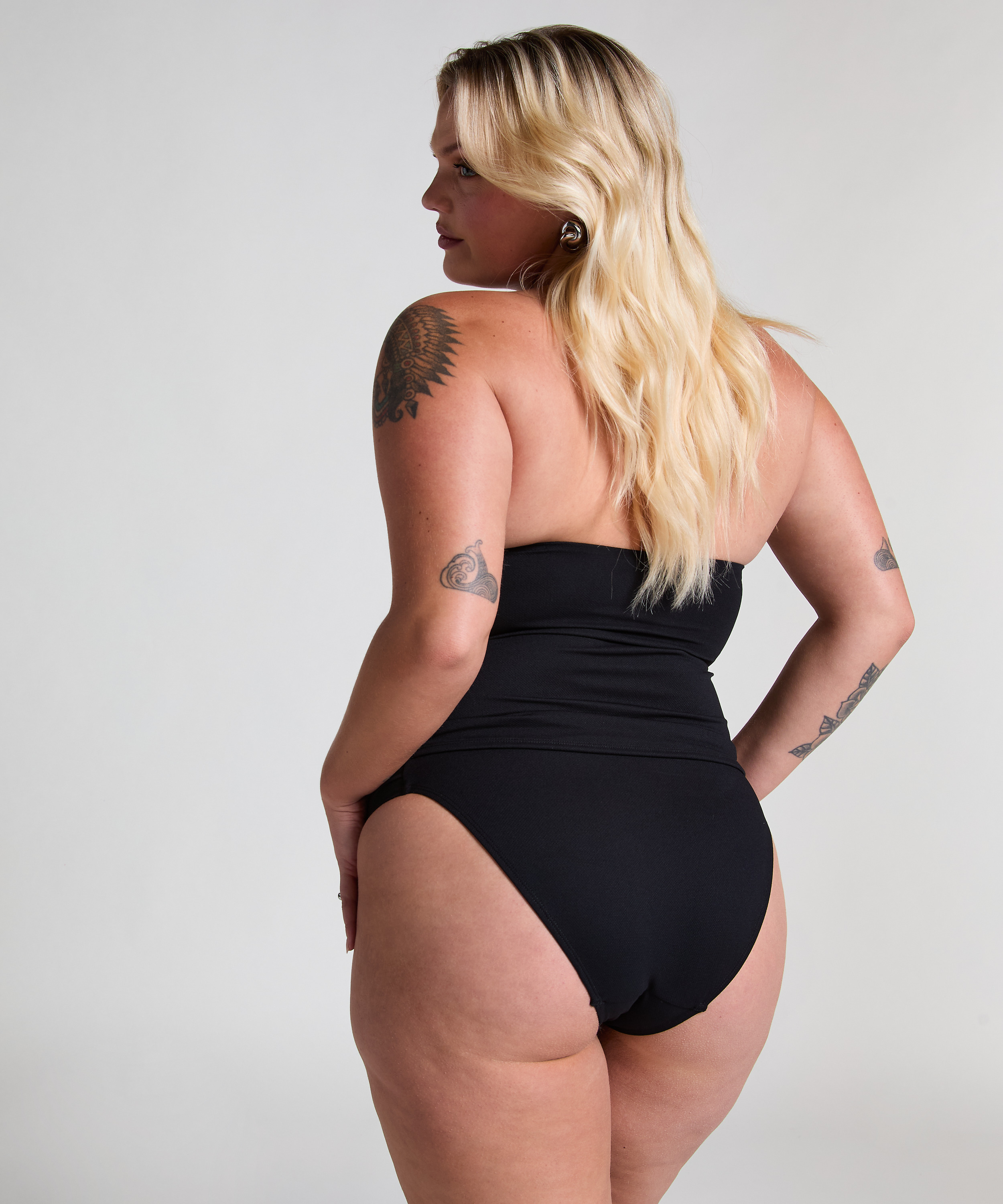Scallop Rio Bikini Bottoms, Black, main