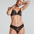 Sia Brazilian, Black
