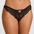 Isabelle Cheekini, Black