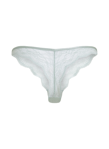 Isabelle Cheekini, Green