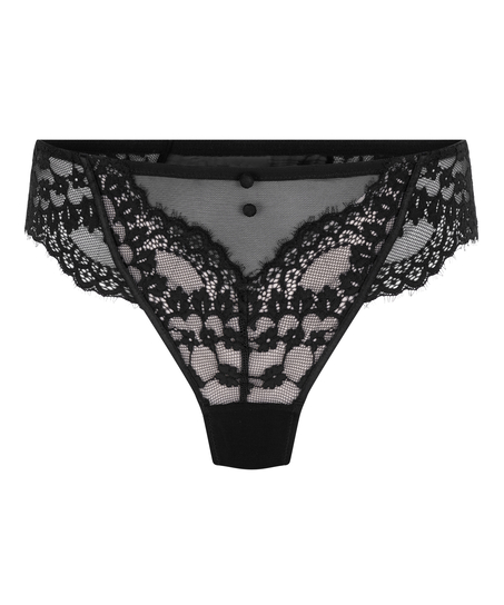 Daisy Thong, Black