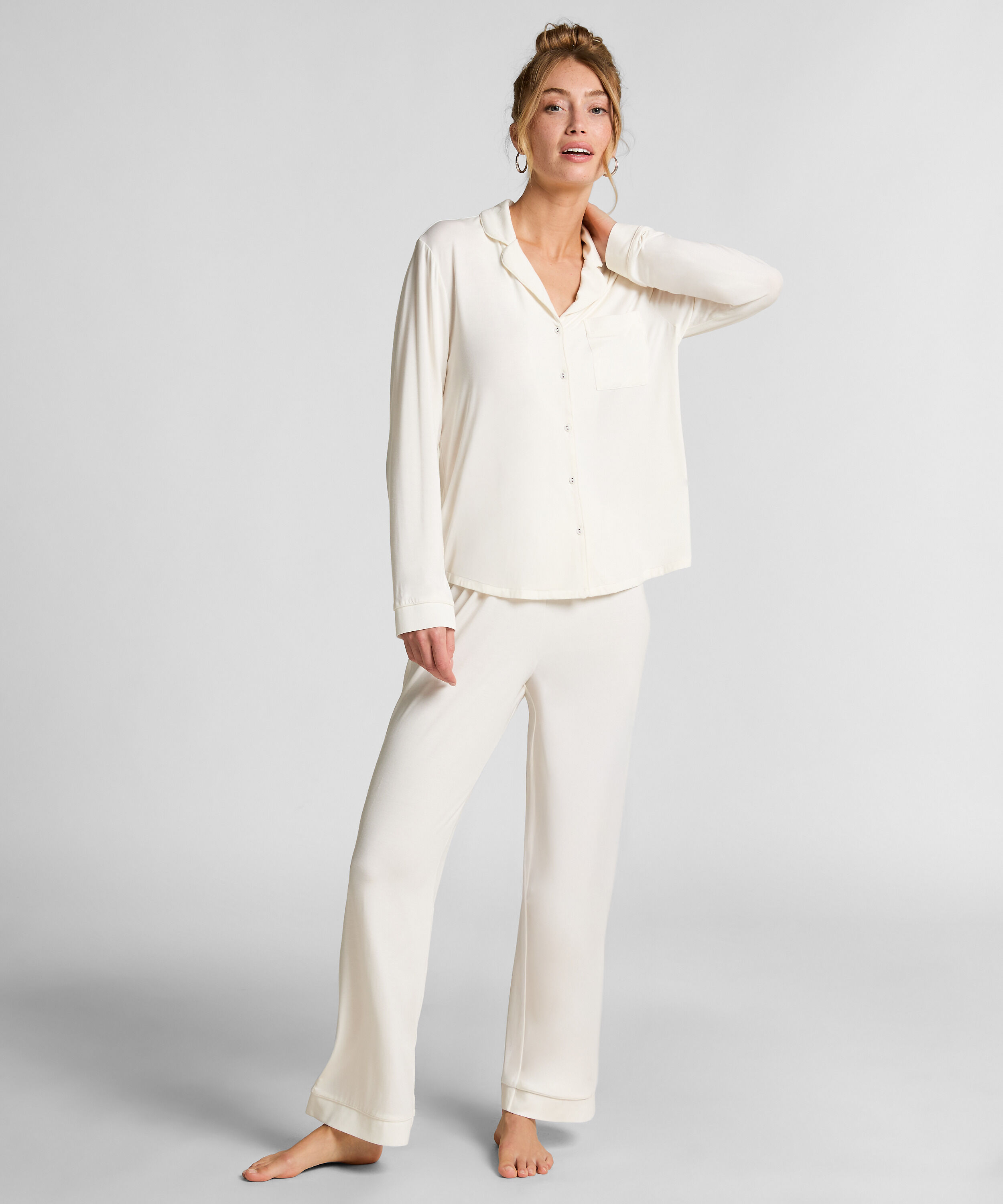 Essential Jersey Long-Sleeved Jacket, White