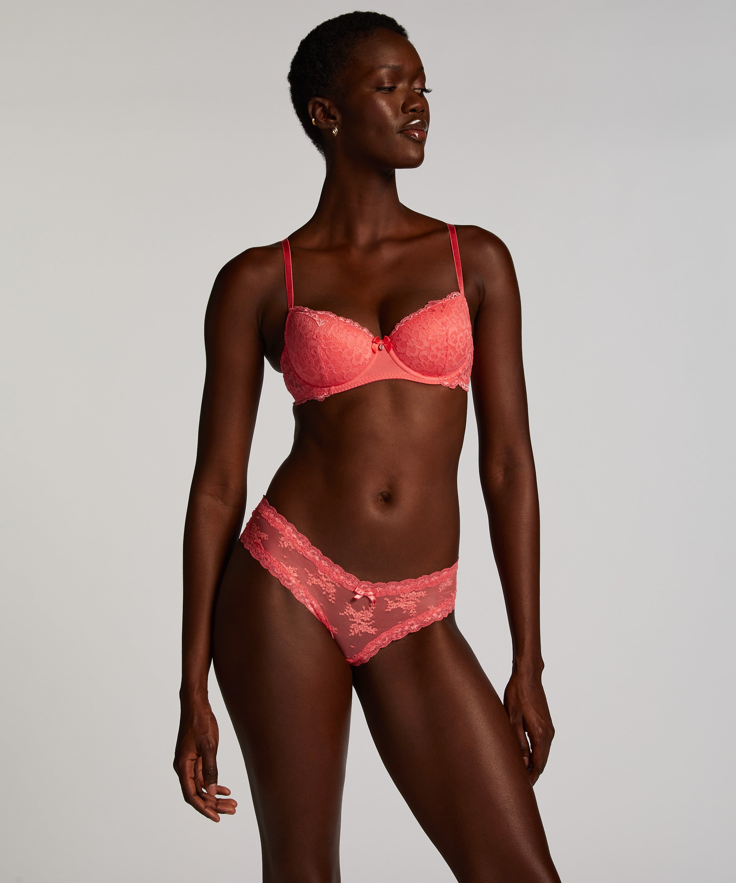 V-shaped Brazilian knickers mesh, Pink, main
