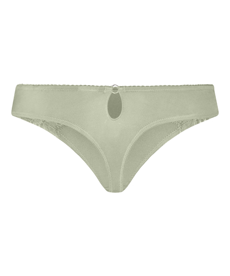 Andrea Thong, Green