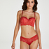 Yumi Thong, Red