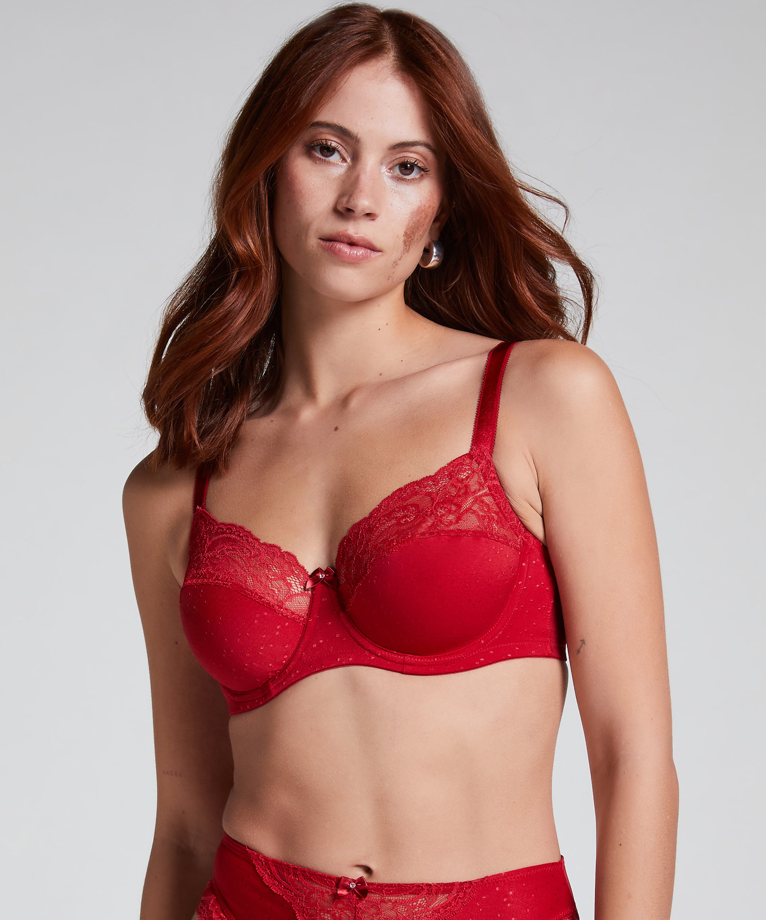 Sophie Non-Padded Underwired Bra, Red, main