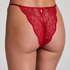 Isabelle Brazilian, Red