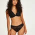 Samira Brazilian, Black